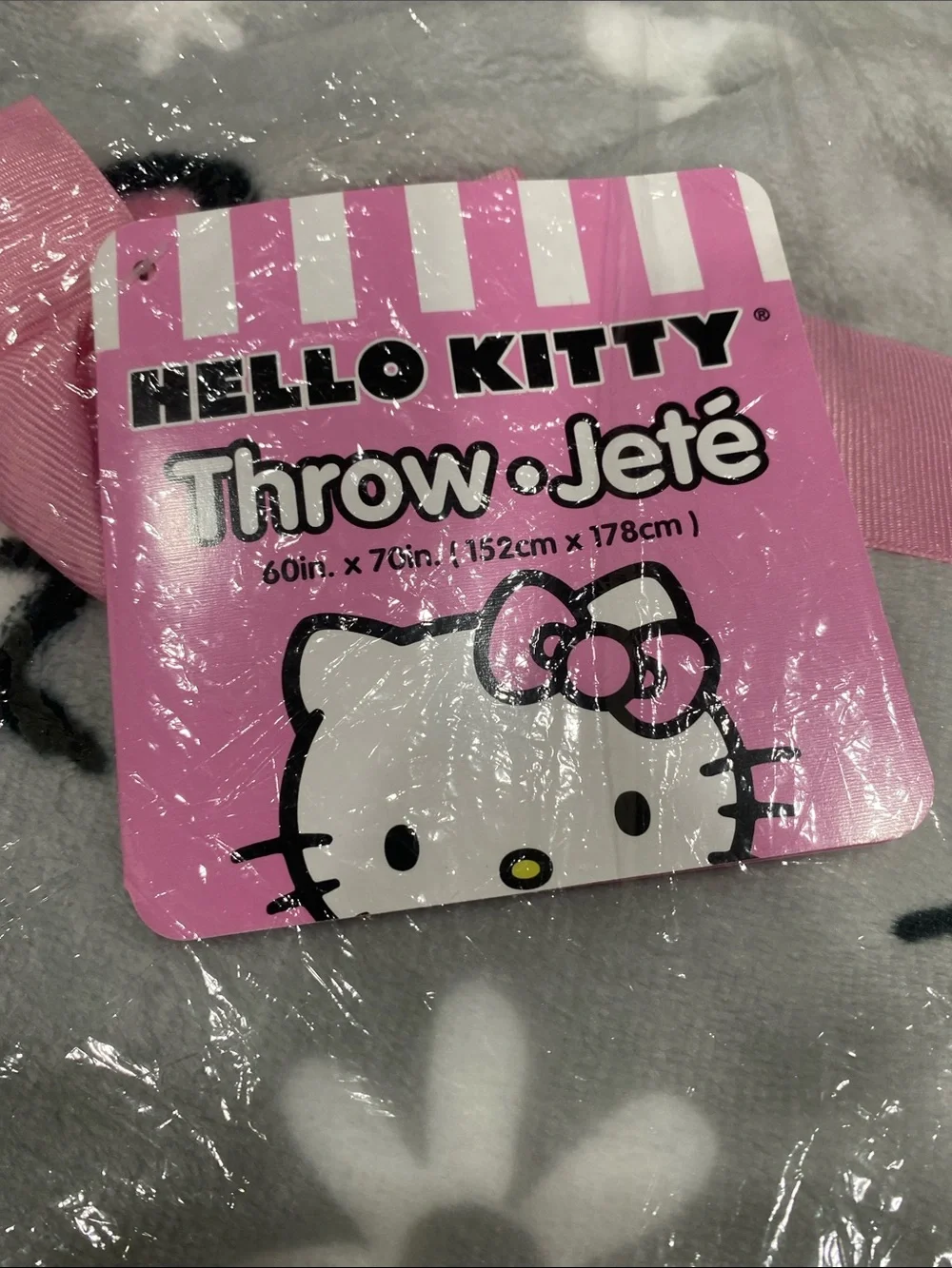 new hello kitty throw blanket 60 x70 grey white black pink